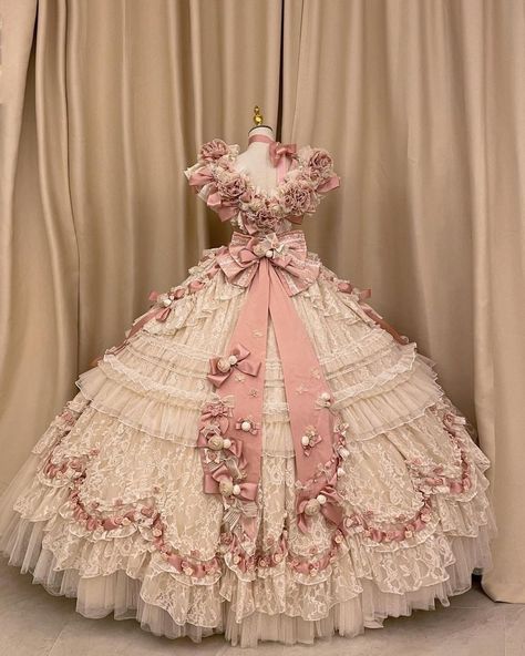 Big Poofy Dresses, Rococo Wedding Dress, 18th Dress, Rococo Outfit, Vintage Princess Aesthetic, Pink Victorian Dress, Rococo Dress, Kawaii Outfit Ideas, Quince Dress