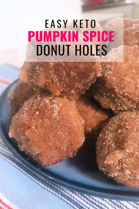 Meal Prep Low Carb, Keto Sweet Snacks, Pumpkin Spice Donut Holes, Keto Donuts, Spiced Almonds, Pumpkin Spice Donut, Desserts Keto, Postre Keto, Low Carb Meal Prep