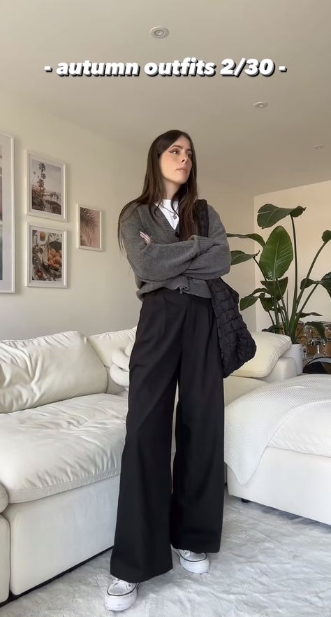 Aritzia Employee Outfit, Employee Outfit, Type Outfit, Career Outfits, Work Fits, Simple Fits, Future Career, Autumn Outfits, Autumn Outfit