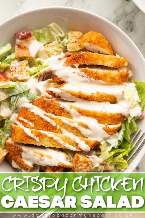 Caesar Salad Croutons, Caesar Salad Recipes, Salad Croutons, Extra Crispy Chicken, Parmesan Croutons, Chicken Caesar Salad Recipe, Caesar Salad Recipe, Healthy Food Menu, Chicken Caesar