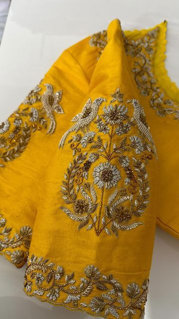 Back Patch Work Blouse, Maggam Hands Design, Blouse Hand Models Latest, Yellow Colour Blouse Designs, Work Blouse Designs Latest Bridal, Maggam Works Latest Designs, Work Blouses Maggam Latest, Muhurtham Blouse Designs, Zardosi Work Blouse Designs