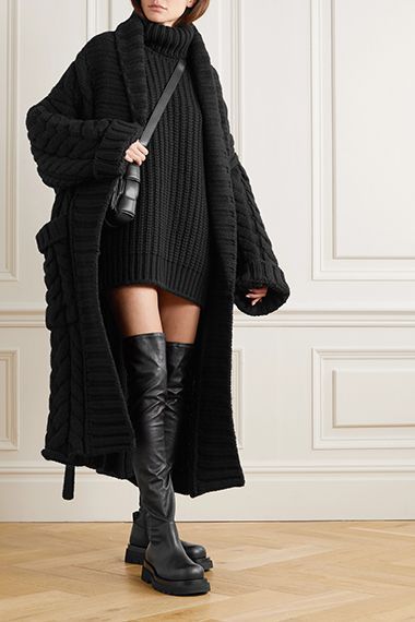 dolce and gabbana oversized belted cable knit wool and cashmere blend cardigan Cozy Rainy Day Outfit, Mini Dress Runway, Oversized Black Cardigan, Rainy Day Outfits, Neutral Wardrobe, Cozy Rainy Day, Autumn Chic, Streetstyle Outfit, Dark Days