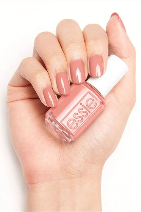 Essie Spring Awakening, Spring Nail Color, Coral Nail, Popular Nail Colors, Paint Trends, Acrylic Nail Powder, Coral Nails, Nagel Tips, Nail Candy