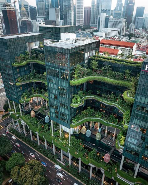 Park Royal Hotel Singapore Park Royal, Architecture Cool, San Myshuno, Solar Punk, Victorian Townhouse, Flatiron Building, Tall Buildings, Living Modern, Green Architecture