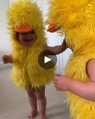 Just a little girl in her duck costume | costume, duck | She can't stop quacking up at her costume 🐥❤️ | By Lessons Learned In LifeFacebook Duck Costume, Toddler Duck Costume, Duck Halloween Costume, Duck Costumes, Toddler Halloween, Lessons Learned, Kids Costumes, Snow White, Halloween Costumes