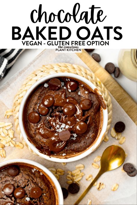 Chocolate Baked Oats, Small Chocolate Cake, Oat Recipes Healthy, Breakfast Oatmeal, Plant Kitchen, Baked Oatmeal Recipes, Baked Fries, Baked Oats, Oats Recipes