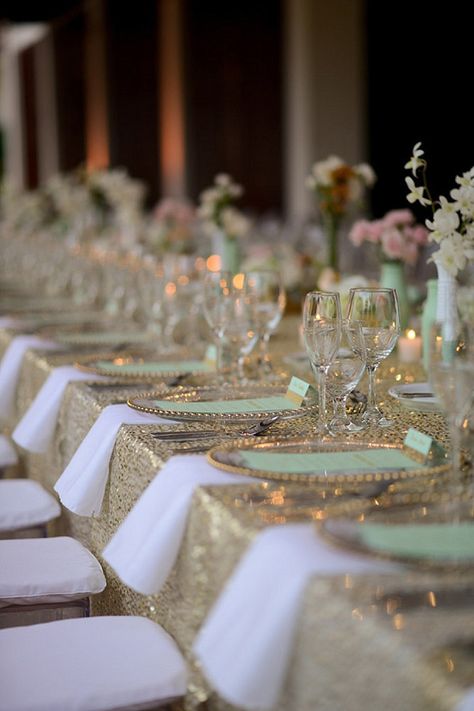 Mint Green And White Wedding Decor, Mint Tablescape, Mint Green And Gold Wedding, Mint And Pink Wedding, Tiffany Blue Wedding Decorations, Mint And Gold Wedding, Mint Gold Weddings, Mint Green Wedding, Wedding Mint