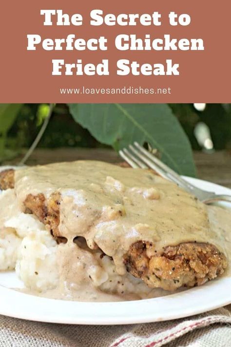 Pioneer Woman Country Fried Steak, Texas Chicken Fried Steak, Texas Roadhouse Country Fried Chicken, Chicken Fried Steak Sandwich, Chicken Fried Steak Recipe Easy, Chicken Fried Steak Batter, Chicken Fried Steak Pioneer Woman, Texas Beans, Country Fried Steak And Gravy