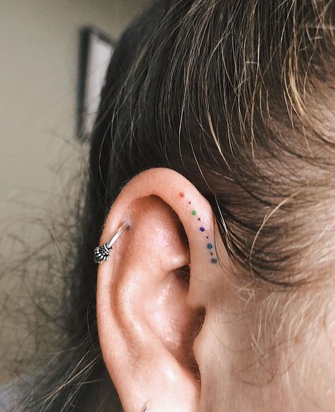 151 Likes, 11 Comments - EVAS HAND POKED TATTOOS (@evas_botanical_tattoos) on Instagram: “Added to a couple of existing dots on my own ear 🥰 🌈 • #handpokedtattoo #stickandpoke…” Orca Tattoo, Stick N Poke Tattoo, Hand Poked Tattoo, Hand Poke, Poke Tattoo, Stick And Poke, Botanical Tattoo, Fine Line Tattoos, Line Tattoos