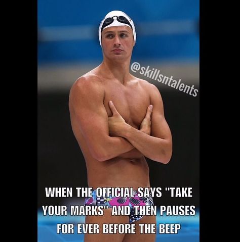 It makes my knees hurt when I have to crouch down and wait forever for them Swim Team Quotes, Swimming Rules, Swim Problems, Swimmer Memes, Swimmer Girl, Swimming Jokes, Swimmer Girl Problems, Diving Springboard, Swimming Funny