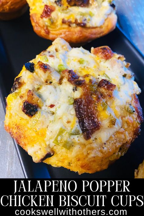 chicken biscuit cups with cheese and bacon Cheesy Jalapeno Chicken, Recipe With Biscuits, Chicken Biscuit, Biscuit Cups, Popper Chicken, Jalapeno Popper Chicken, Fun Dinner, Jalapeno Recipes, Jalapeno Chicken