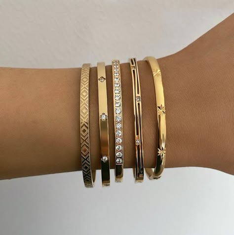 Gold Bangles For Women, Lucky Bracelet, Bangles For Women, Bangles Jewelry Designs, Bracelets Gold Diamond, Bangles Design, Gold Bangles Design, Gold Bracelet Cuff, Gold Designs