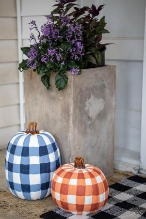 Painted Pumpkin, Easy Fall Crafts, Pumpkin Projects, Fall Front Porch, Pumpkin Ideas, Fall Crafts Diy, Fall Front, White Pumpkins, Fall Diy