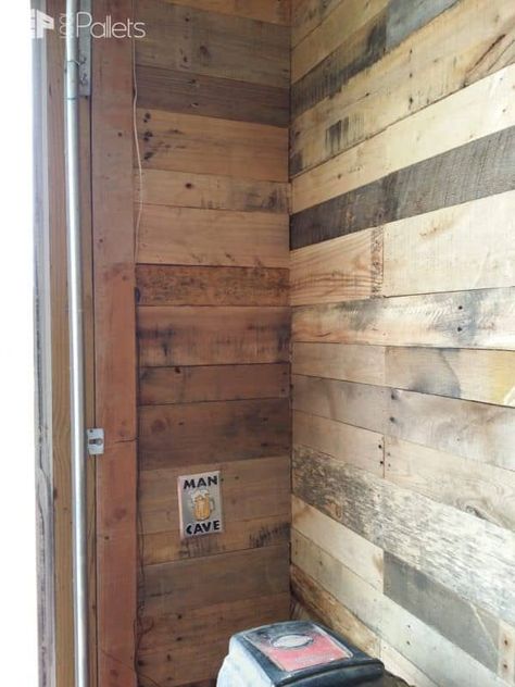 Pallet Accent Wall, Pallet Room, Pallet Door, Pallet Projects Wall, Pallet Wall Decor, Garage Floor Paint, Tea Houses, Pallet Walls, Garage Renovation