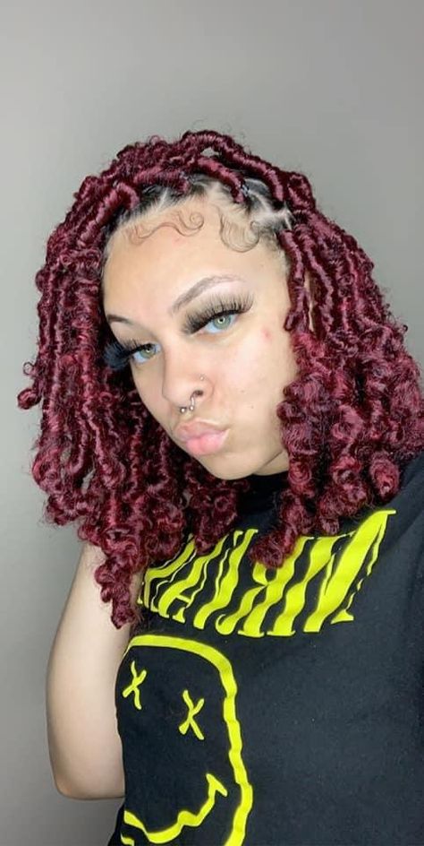 Burgundy Knotless Crochet Braids, Knotless Crochet, Butterfly Locs Crochet Hair, Butterfly Locs Crochet, Butterfly Locs, Locs Crochet, Feed In Braids Hairstyles, Faux Locs Hairstyles, Twist Braid Hairstyles