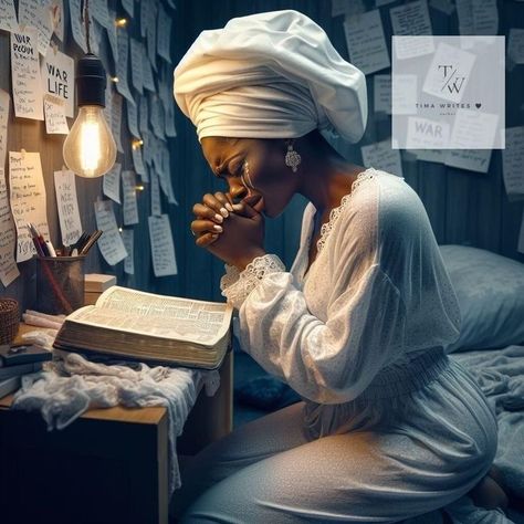 Praying Woman Pictures, Woman Praying Images, Woman Praying, Prayer Pictures, Prayer Closet, Black Woman Artwork, Christian Pictures, Art Of Beauty, Black Art Pictures