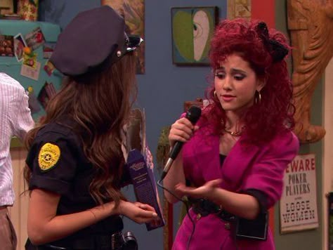 Victorious Costume Episode, Victorious Halloween Costume, Victorious Costume, Victorious Episodes, Victorious Show, Nickelodeon Outfits, Method Acting, List Of Songs, Cat Valentine Victorious