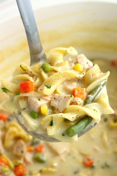 Crockpot Creamy Chicken Noodle Soup - Deliciously thick and creamy chicken noodle soup made effortlessly in the crockpot! Crockpot Creamy Chicken Noodle Soup, Easy Crockpot Soup Recipes, Crock Pot Chicken Noodle Soup, Crockpot Creamy Chicken, Crockpot Chicken Noodle Soup, Chicken Soup Slow Cooker, Easy Crockpot Soup, Chicken Soup Crockpot, Creamy Chicken Noodle