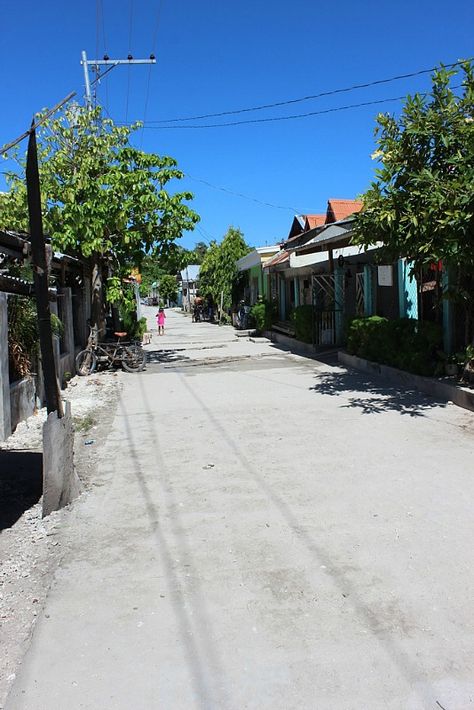 Street Philippines, Philippine Street, Philippines Street, Malapascua Island, Architecture Reference, Real Background, Grey Wallpaper Iphone, Village Street, Philippines Travel Guide