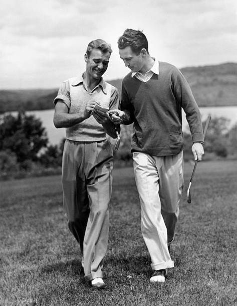 766 Retro Golf Photos and Premium High Res Pictures - Getty Images Golf Style Men, Minature Golf, Retro Golf, Golf Tips Driving, Golf Poster, Golf School, Golf Quotes, Playing Golf, Top Golf