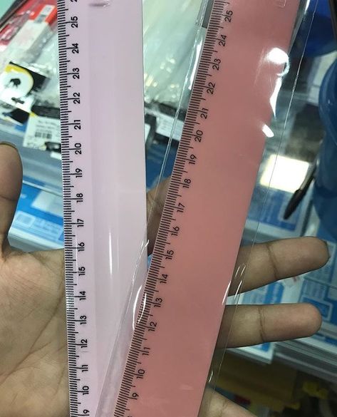 Pink Ruler, School Backpack Essentials, School Suplies, Stationery Obsession, Bic Pens, Pampering Routine, Cute School Stationary, Classic House Exterior, Stationary School