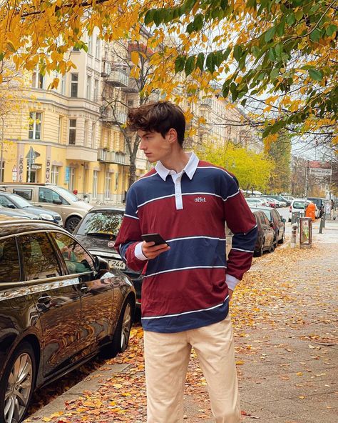 Rugby Outfits, Outfits Aesthetic Men, Moritz Hau, College Outfits Aesthetic, Converse Chuck 70s, Polo Shirt Outfits, Aesthetic Men, Fall College Outfits, Boyfriend Outfit