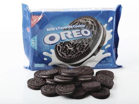 Mondelez International, Oreo Flavors, Clif Bars, Oreo Recipes, Chocolate Oreos, Candy Brands, Kraft Recipes, Oreo Cookies, Favorite Snack