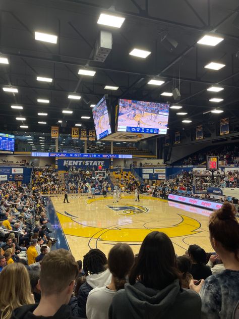 Kent State University Aesthetic, American Vibes, Life In Usa, Kent Ohio, College Lifestyle, Stadium Architecture, Kent State University, Kent State, American School