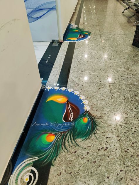 Rangoli Designs Of Peacock, Entrance Rangoli Designs, Rangoli Designs Competition, Rangoli For Door Entrance, Gauri Ganpati Rangoli Design, Rangoli Latest Design, Indian Rangoli Designs Festivals, Indian Rangoli Designs Simple, Welcome Rangoli Design Entrance