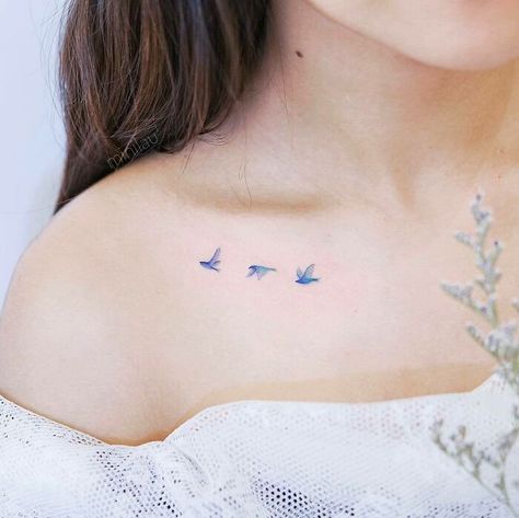 Bluebird Tattoo, Tiny Bird Tattoos, Tattoo Diy, Shape Tattoo, Diy Tattoo, Small Tattoo Designs, Tattoo Life, Pattern Tattoo, Birds Tattoo