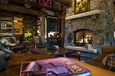 Amazing Highcliffe Lodge Vail, Vail – Updated 2022 Prices Cabin Interior Design, Log Cabin Living, Log Cabin Interior, Log Cabin Decor, Cabin Interiors, Cabin Living, Lodge Style, Log Cabin Homes, Lodge Decor