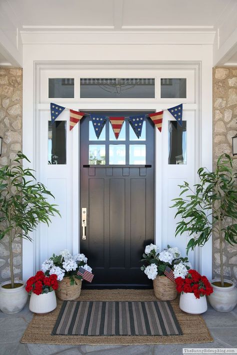 4th Of July Front Porch Decor, Patriotic Front Porch, Patriotic Porch, Fourth Of July Decorations, Forth Of July, Summer Front Porches, Summer Porch, Fourth Of July Decor, 4th Of July Celebration