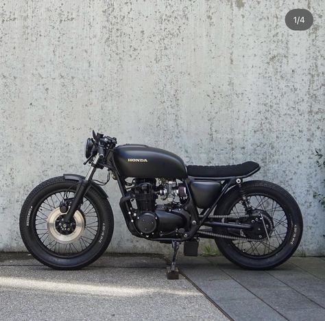 Honda Truck, Cb550 Cafe Racer, Cb 750 Cafe Racer, Cb Cafe Racer, Brat Motorcycle, Kawasaki Cafe Racer, Motorcycle Classic, Cb750 Cafe Racer, Retro Lifestyle