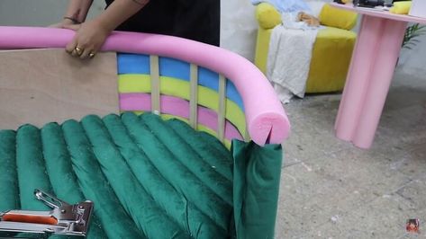 Diy Couch Base, Build A Couch Diy Sofas, Diy Indoor Sectional Couch, Diy Pool Noodle Furniture, How To Build A Couch, Pool Noodle Bed Frame, Diy Boho Couch, Diy Floor Chair, Pool Noodle Furniture Diy