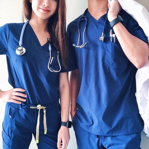 Miki Rai, BSN, RN 🐳💉 | Nurse on Instagram: “Welcome to the night shift life 🌙. Here’s how I survive: 1️⃣ go to bed early, wake up VERY early (5am), workout, eat, and go back to sleep…” Miki Rai, 5am Workout, Doctor Couple, Med Aesthetic, Happy 2023, Dream Partner, The Night Shift, Vet Medicine, Dream Bf