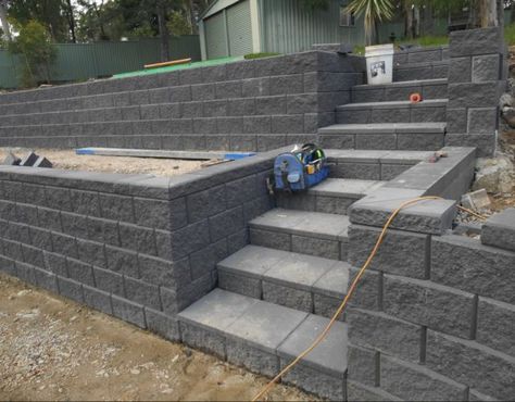 Retaining Walls Backyard, Stairs In Retaining Wall, Retaining Walls With Steps, Garden Retaining Walls Ideas, Retaining Walls On A Slope, Sloped Yard Landscaping, Retaining Wall With Steps, Sloped Backyard Ideas, Sloping Backyard