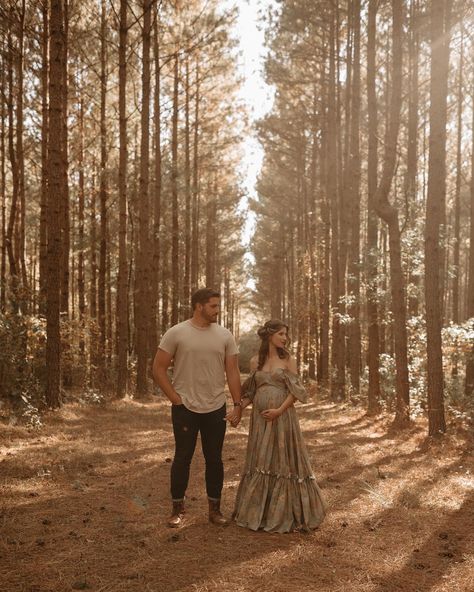 Boho Photoshoot, Couples Poses, Maternity Photo Poses, Maternity Shoot, Boho Baby. Light Rise Photography. Outdoor Boho Maternity Shoot, Maternity Photography Mom Only, Maternity Pictures Outdoor, Woodsy Maternity Pictures, Boho Couple Photoshoot, Newborn Prep, Boho Maternity Shoot, Maternity Photo Poses, Bump Pics