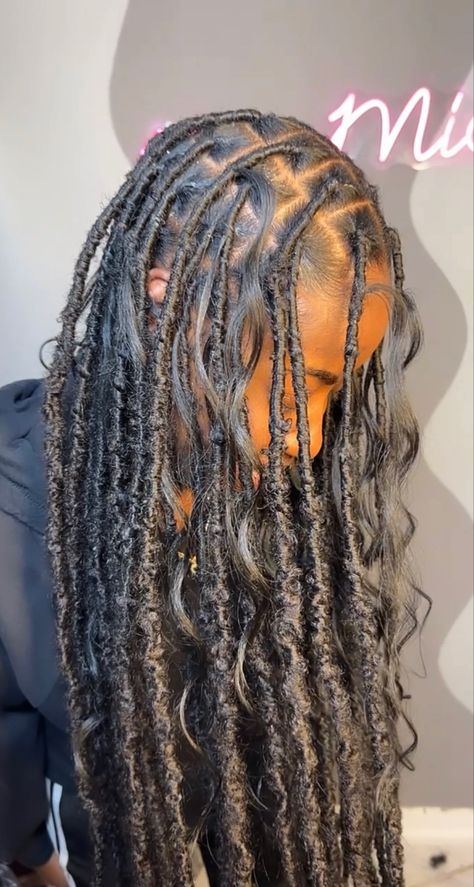 Boho Infinity Locs, Large Boho Locs, Short Boho Soft Locs, Soft Boho Locs, Boho Distressed Locs, Soft Locs With Curls, Boho Locs Black Women, Bohemian Soft Locs, Boho Soft Locs