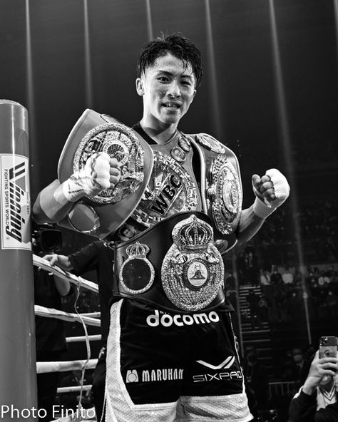 Boxing Aesthetic, Naoya Inoue, Boxer Aesthetic, Muhammad Ali Boxing, Boxing Images, Boxing History, Champions Of The World, Float Like A Butterfly, Aesthetic Outfits Men