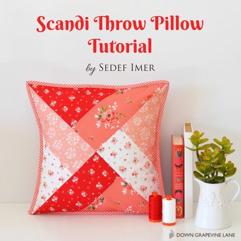 Projek Menjahit, Bantal Sofa, Pillow Tutorial, Patchwork Cushion, Beginner Sewing, Fabric Pen, Beginner Sewing Projects Easy, Patchwork Pillow, Seni Origami