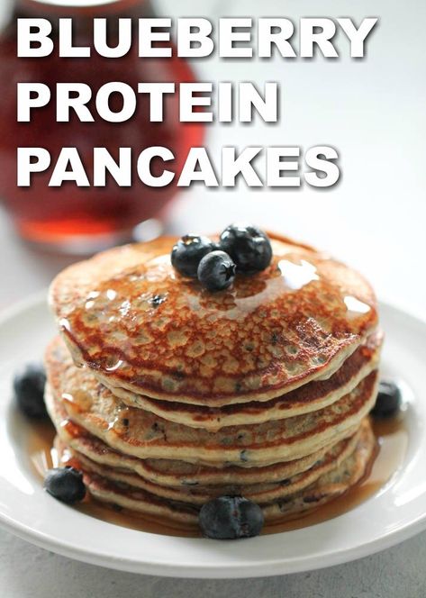 Healthy Blueberry Pancakes, Good Protein Snacks, Protein Pancakes Recipe, Protein Snacks Recipes, Blueberry Protein Pancakes, Yogurt Oatmeal, Gut Recipes, Blueberry Pancakes Recipe, Fitness Meals