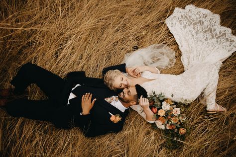 Bride and Groom Laying Down Poses For Wedding Photography Couple In Shower Picture Ideas, Drone Wedding, Wedding Pictures Beach, Photo Concept, Drone Shots, Wedding Day Inspiration, Wedding Photos Poses, Drone Photos, Wedding Engagement Photos