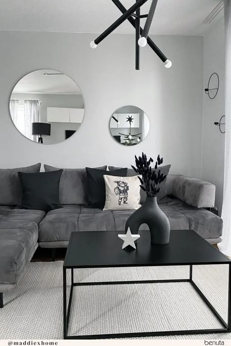 Small Grey Living Room Ideas, Living Room Black, Modern Apartment Living Room, Black Living Room Decor, Girl Apartment Decor, Classy Living Room, Living Room Decor Gray, Black Living Room, Apartment Living Room Design