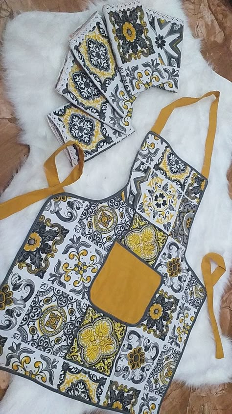 Ramadan Theme, Sewing Aesthetic, Cafe Apron, Crochet Backpack, Sewing Aprons, Womens Aprons, Fashion Sewing, Couture Fashion, Diy Clothes