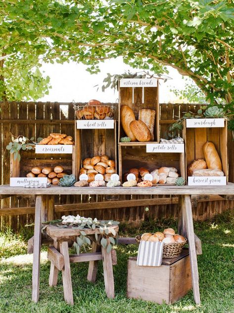 outdoor bread station Wedding Food Catering, Wedding Food Display, Wedding Food Stations, Deco Champetre, Catering Display, Gourmet Breakfast, Reception Food, Food Stations, Catering Food