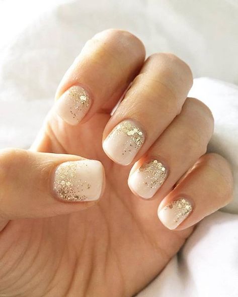 neutral manicure accented with just a touch of gold sparkly glitter Stars Nails, Bridal Manicure, Her Nails, Nail Art Wedding, Bridal Nails, Prom Nails, Nail Arts, Holiday Nails, Nude Nails