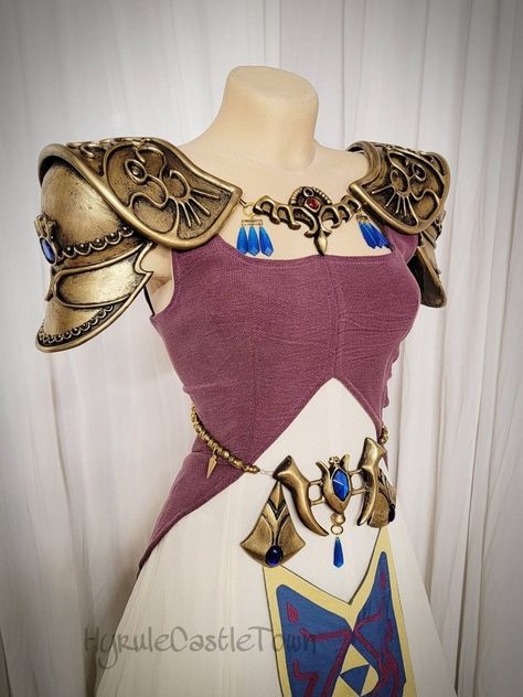 Princess Zelda Cosplay Twilight Princess Zelda Armor Pauldrons Belt Crown Accessories - Etsy Zelda Armor, Pauldron Armor, Twilight Princess Zelda, Princess Zelda Costume, Princess Zelda Cosplay, Zelda Costume, Zelda Dress, Zelda Wedding, Crown Accessories