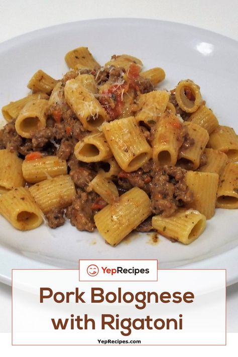 Pork Bolognese with Rigatoni Italian Ground Pork Recipes, Ground Pork Pasta Recipes, Ground Pork Pasta, Pork Bolognese, Rotini Pasta Recipes, Italian Beef Recipes, Pork Pasta, Pork Ragu, Ground Pork Recipes