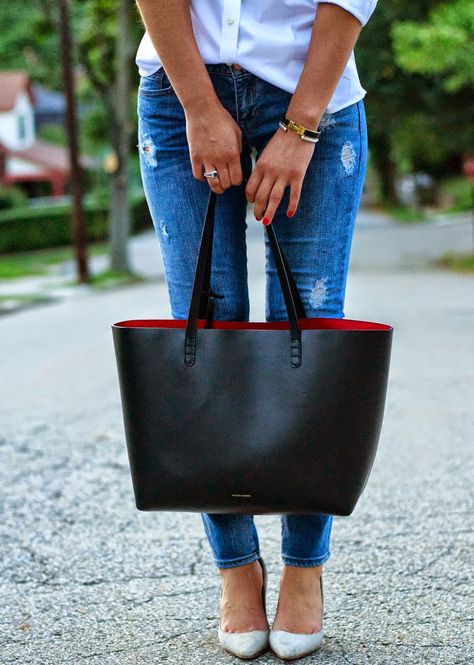 Mansur Gavriel Tote Look for Less Mansur Gavriel Tote, Mansur Gavriel Bag, Summer Wind, Beige Interior, Beauty Hair Makeup, Gorgeous Leather, Mansur Gavriel, Travel Beauty, Beauty And Lifestyle