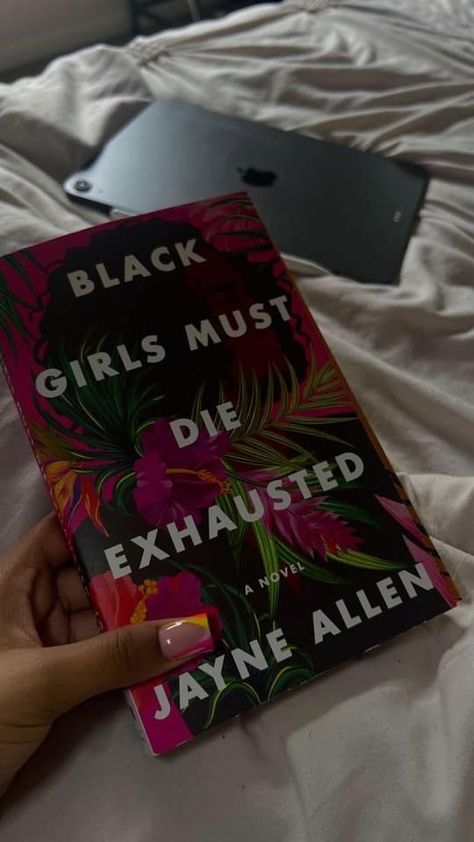 Books To Read In Your 20s Black Women, Books Aesthetic Black Woman, Best Books For Black Women, Black Books To Read, Books For Black Women In Their 20s, Books To Read Black Women, Books For Women In Their 20s, Books For Black Women, Baddie Books